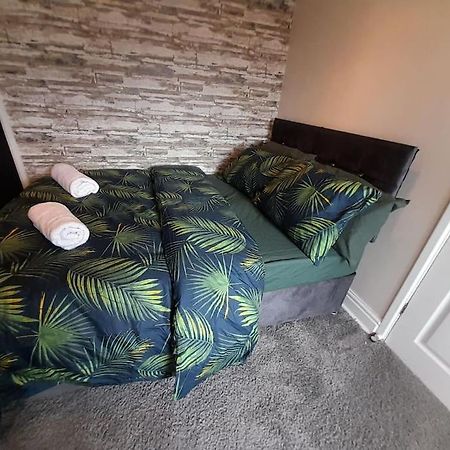 Fabulous Holiday Home - Sleeps 6 บิชอปโอ๊คแลนด์ ภายนอก รูปภาพ